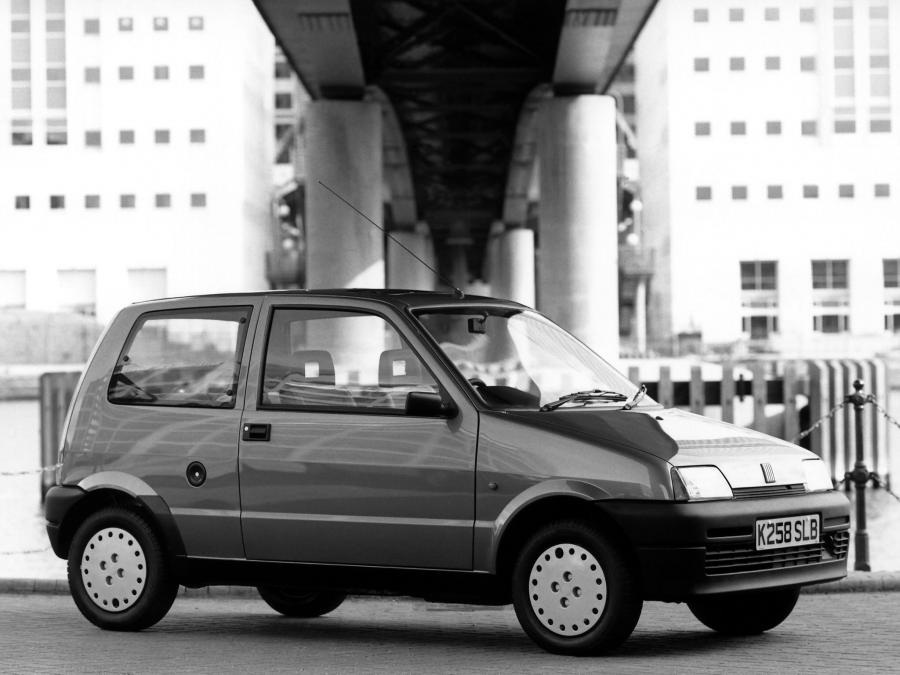  Fiat Cinquecento 1993 года  (UK) (фото 8 из 11)